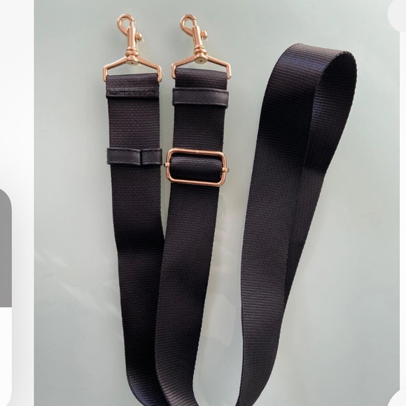 Versace Parfums 2way bag Black and Gold Shoulder Bag - Picture 9 of 10